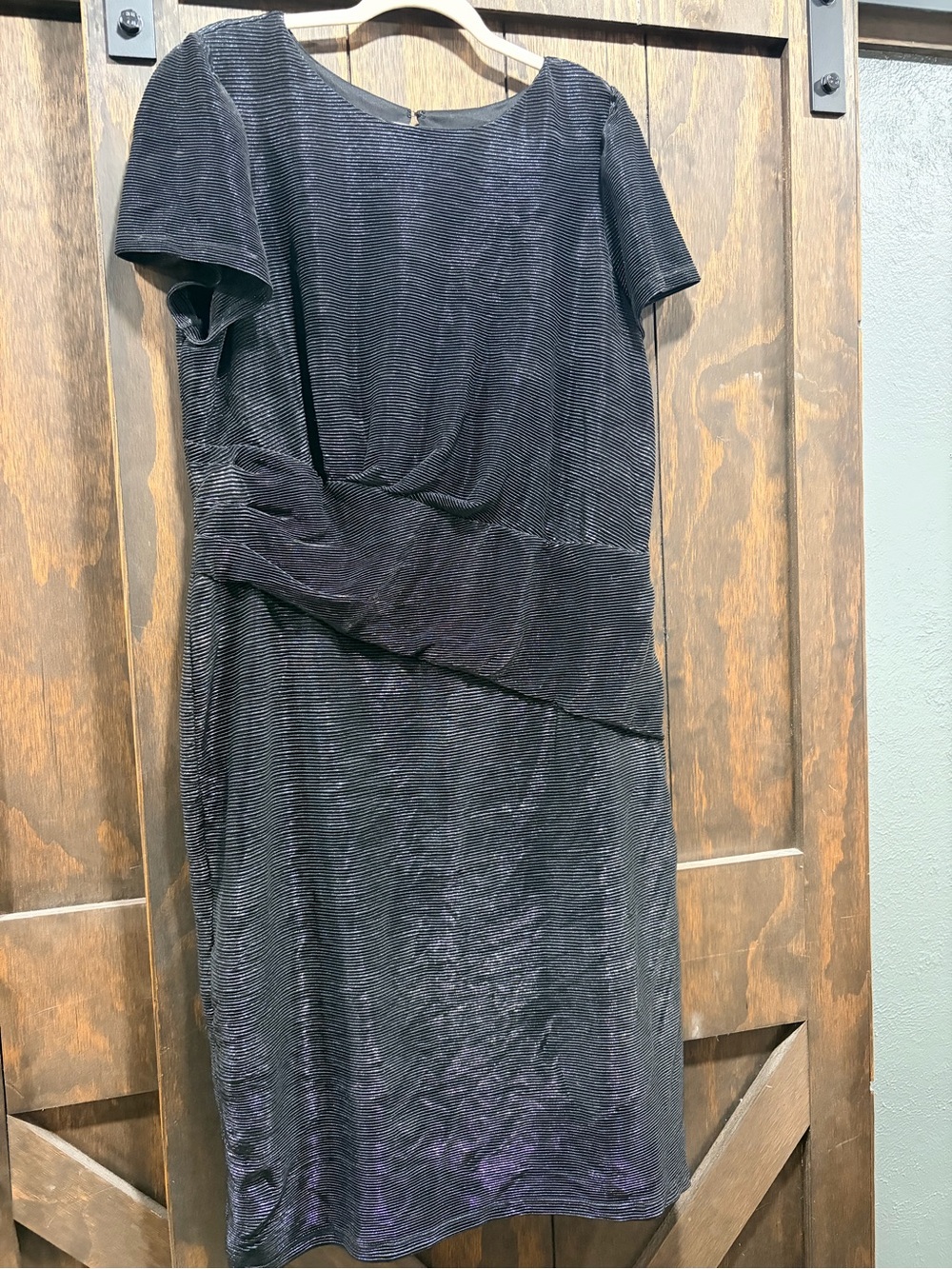 Lane Bryant Black Textured Short-Sleeve Midi Dress